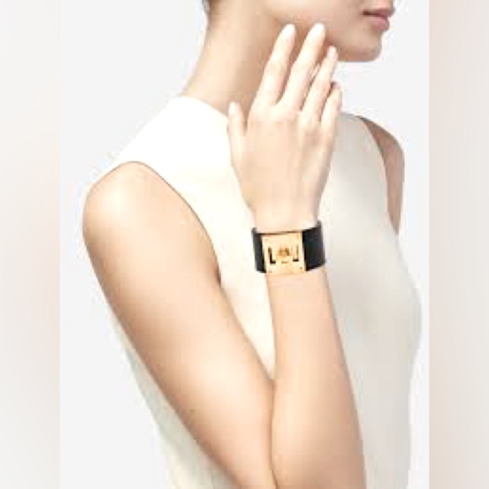 Leather Vintage Exaggerated Oversized cuff wristband wrap strap wide turn lock